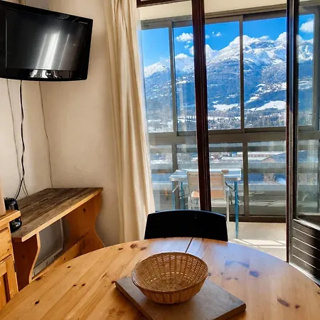 公寓 Le Panorama - Mountains - Peace And Quiet - Hiking - Skiing *